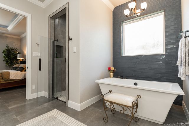 221 BENTWOOD DR, Spring Branch, TX 78070