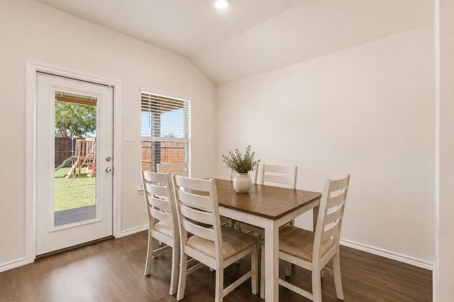 1412 Stuarts Forest Drive, Denton, TX 76207