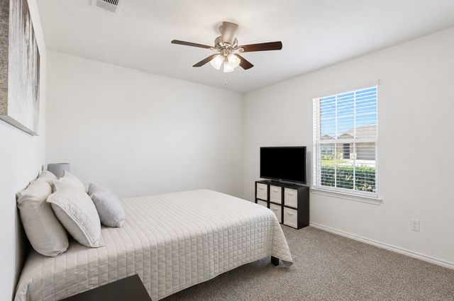 1412 Stuarts Forest Drive, Denton, TX 76207