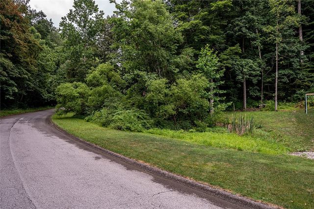 21 LOT TIMBERLAND DR, Unity Twp, PA 15601