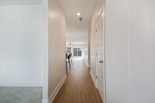 153 N Bliss Avenue, Fresno, CA 93727