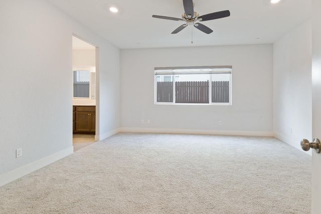 153 N Bliss Avenue, Fresno, CA 93727