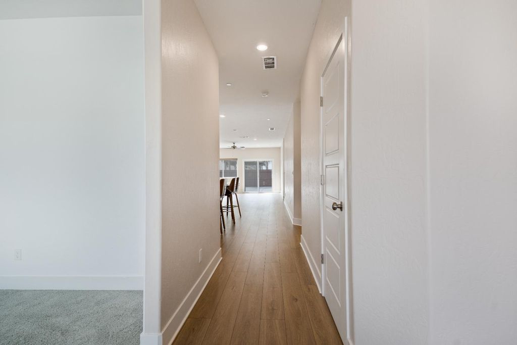 Image 11 of property listing at 153 N Bliss Avenue, Fresno, CA 93727