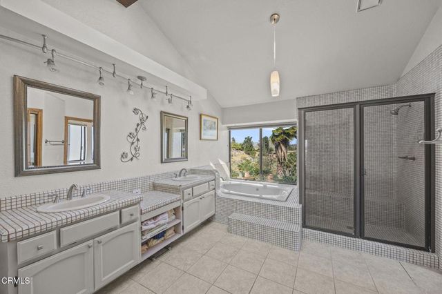 15870 Calumet Court, Riverside, CA 92506