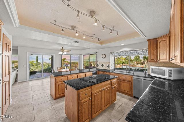 15870 Calumet Court, Riverside, CA 92506