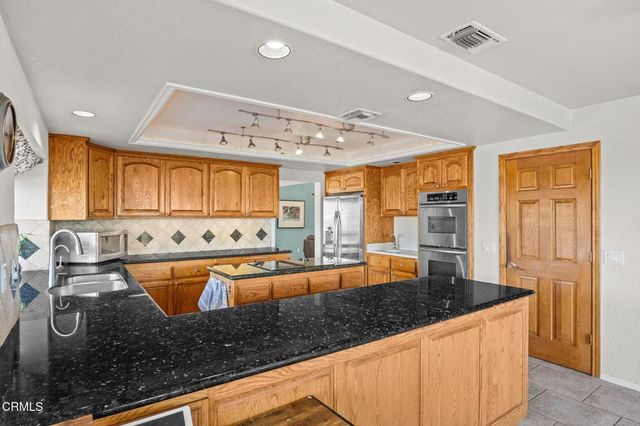 15870 Calumet Court, Riverside, CA 92506