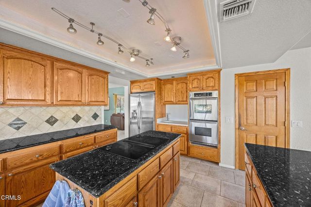 15870 Calumet Court, Riverside, CA 92506