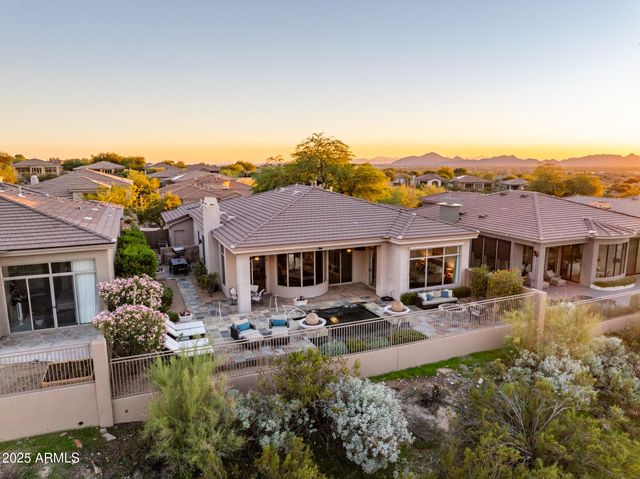 10746 E GREENWAY Road, Scottsdale, AZ 85255