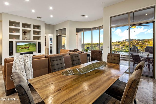 10746 E GREENWAY Road, Scottsdale, AZ 85255