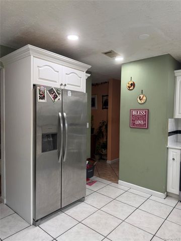 2 Cherry Street, Central Islip, NY 11722