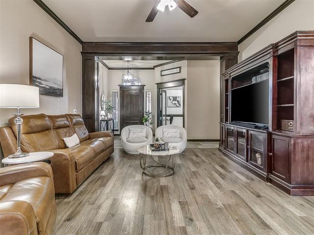 4108 Pascali Court, Yukon, OK 73099
