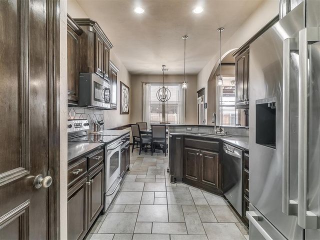 4108 Pascali Court, Yukon, OK 73099