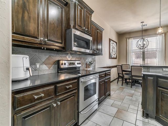 4108 Pascali Court, Yukon, OK 73099