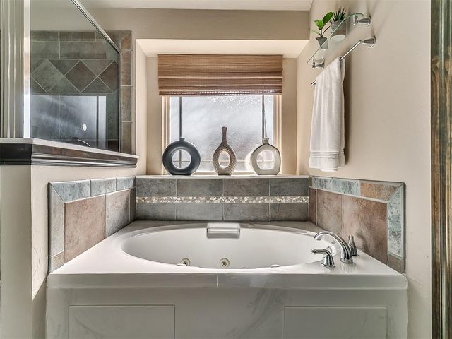 4108 Pascali Court, Yukon, OK 73099