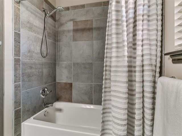 4108 Pascali Court, Yukon, OK 73099