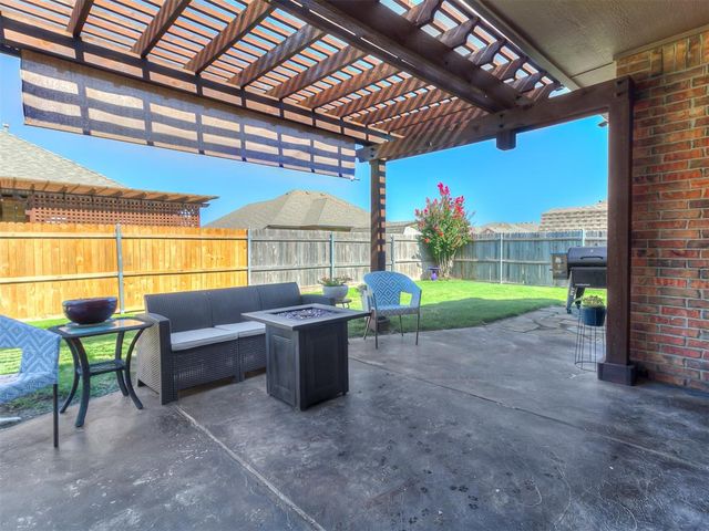 4108 Pascali Court, Yukon, OK 73099