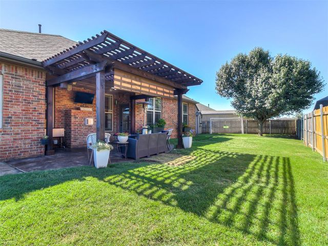 4108 Pascali Court, Yukon, OK 73099