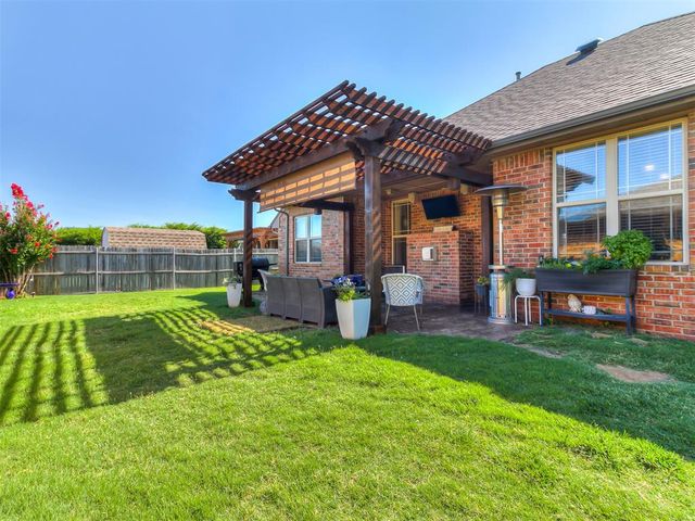 4108 Pascali Court, Yukon, OK 73099