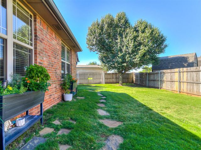 4108 Pascali Court, Yukon, OK 73099