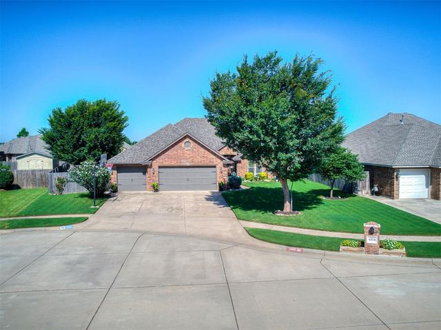 4108 Pascali Court, Yukon, OK 73099