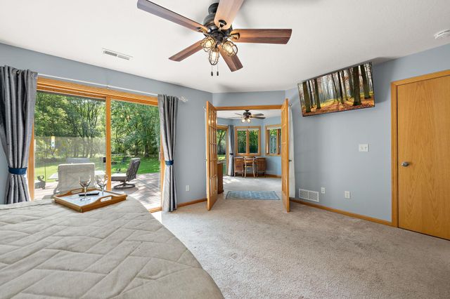 330 Creekview Court, Baldwin, WI 54002