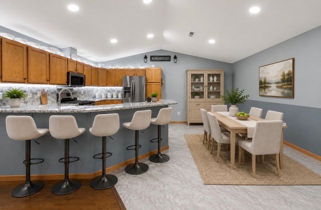 330 Creekview Court, Baldwin, WI 54002