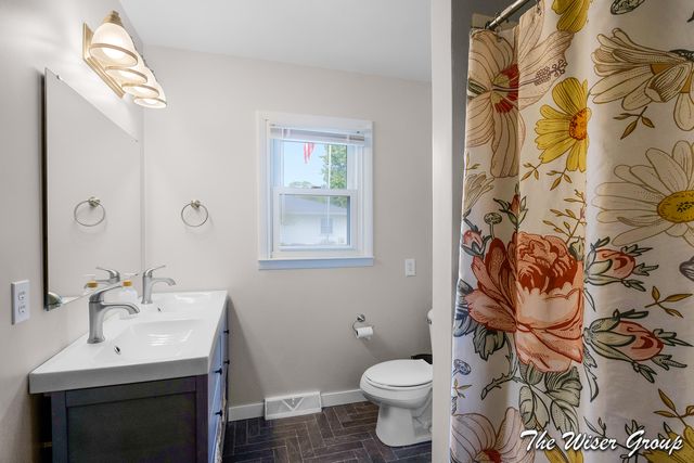 2319 Abbott Avenue, Portage, MI 49024