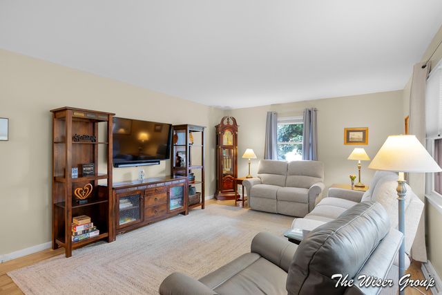 2319 Abbott Avenue, Portage, MI 49024