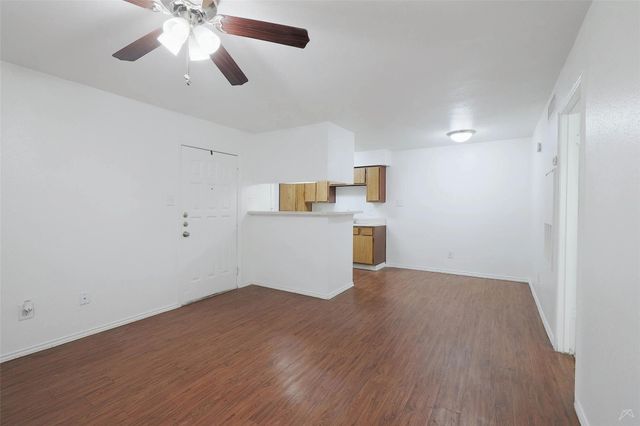 2323 Wells Branch Parkway C102, Austin, TX 78728