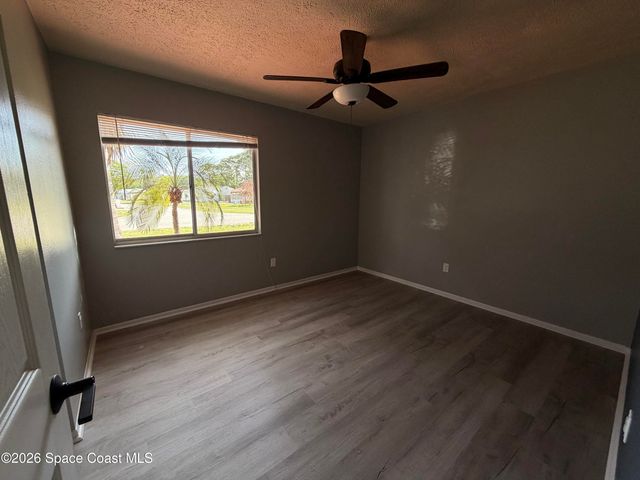 1256 Dawn Street NE, Palm Bay, FL 32905