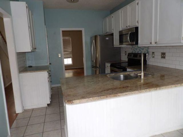 105 Fairbury Drive, Goose Creek, SC 29445