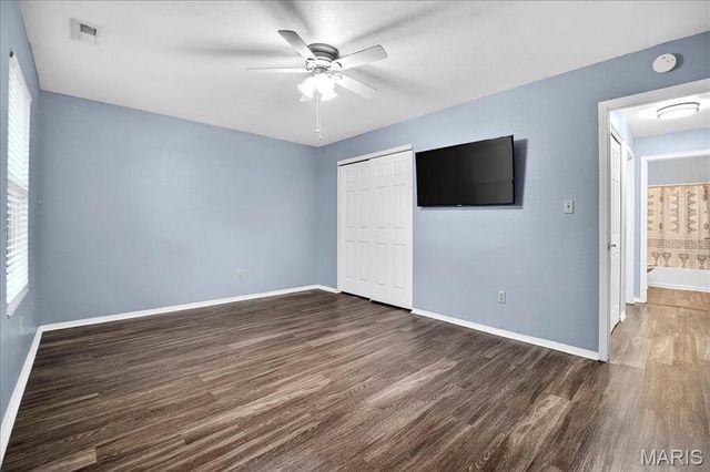 1831 New Sun Court, Florissant, MO 63031