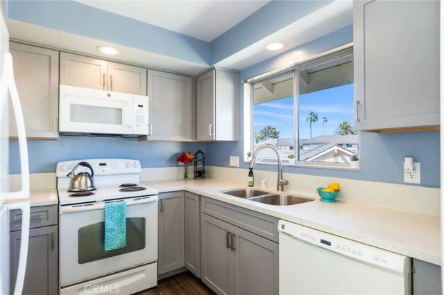 23026 Nadine Circle B, Torrance, CA 90505