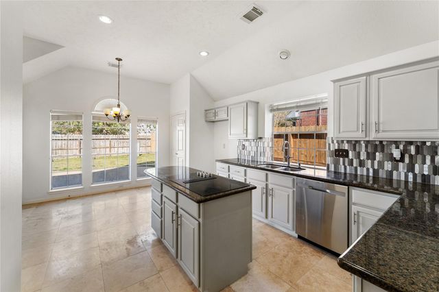 4626 Plantation Creek Drive, Missouri City, TX 77459