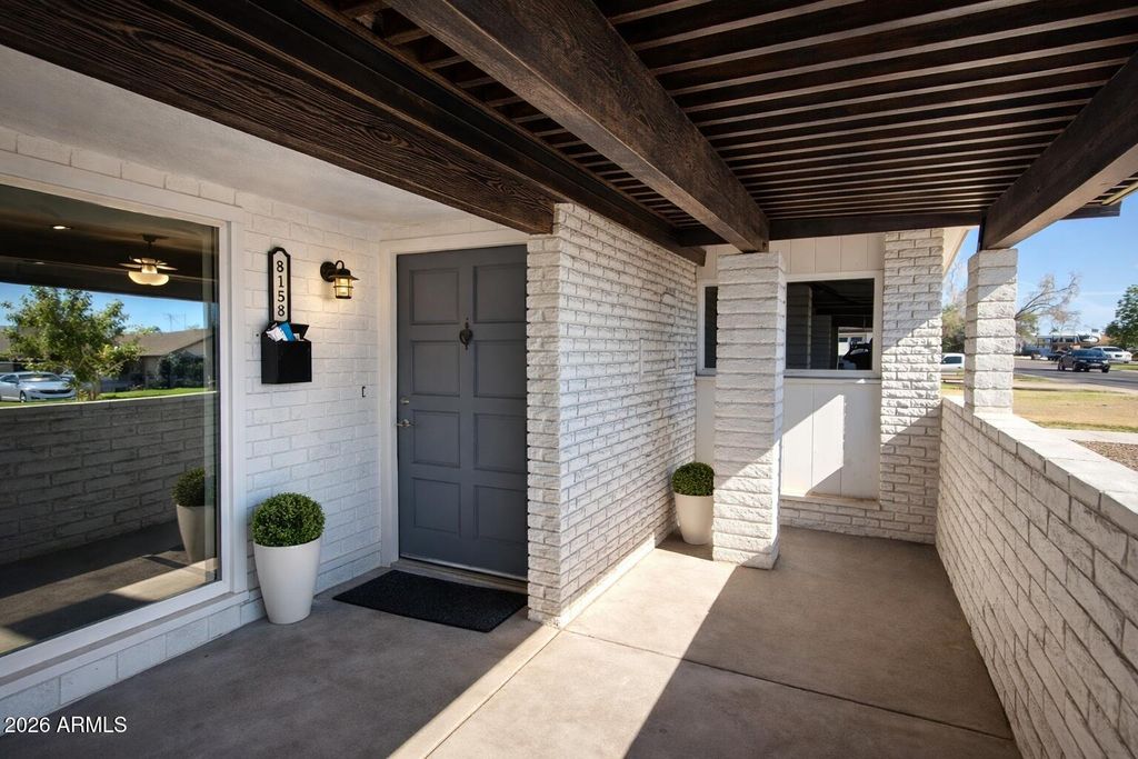 Image 3 of property listing at 3158 W LANE Avenue, Phoenix, AZ 85051