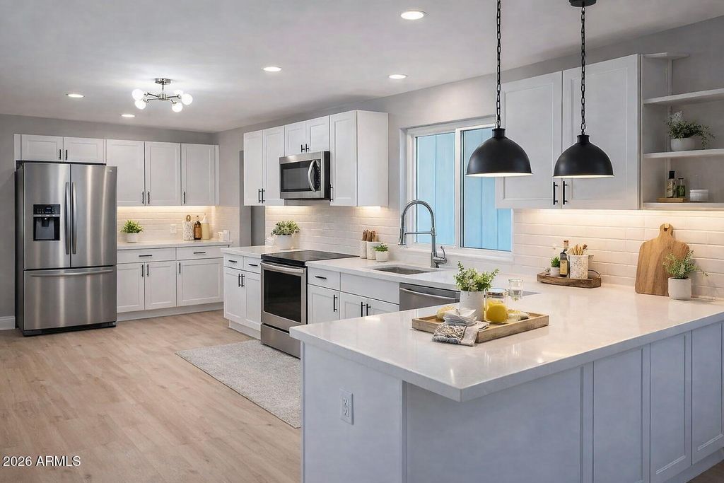 Image 7 of property listing at 3158 W LANE Avenue, Phoenix, AZ 85051