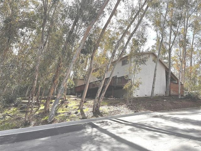24851 Rollingwood Road, Lake Forest, CA 92630