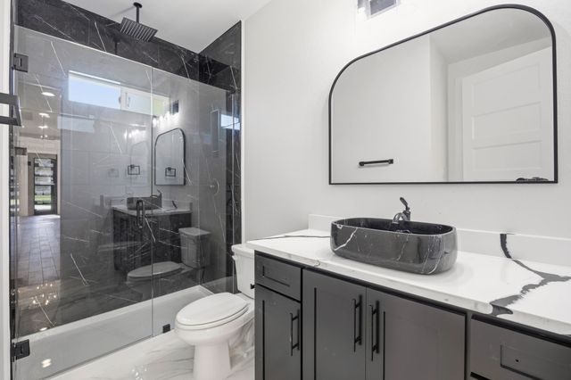7203 Harris Place, Arlington, TX 76001