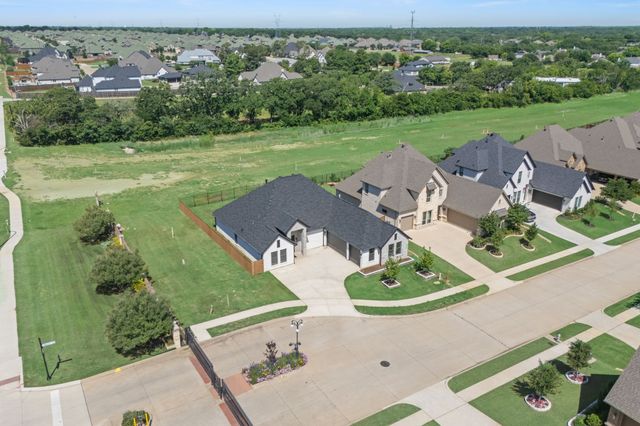 7203 Harris Place, Arlington, TX 76001
