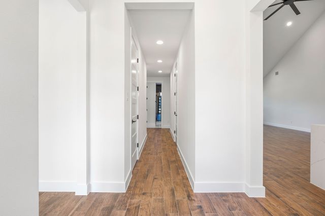 7203 Harris Place, Arlington, TX 76001
