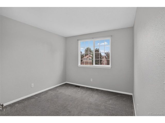 11421 Ebony St, Longmont, CO 80504