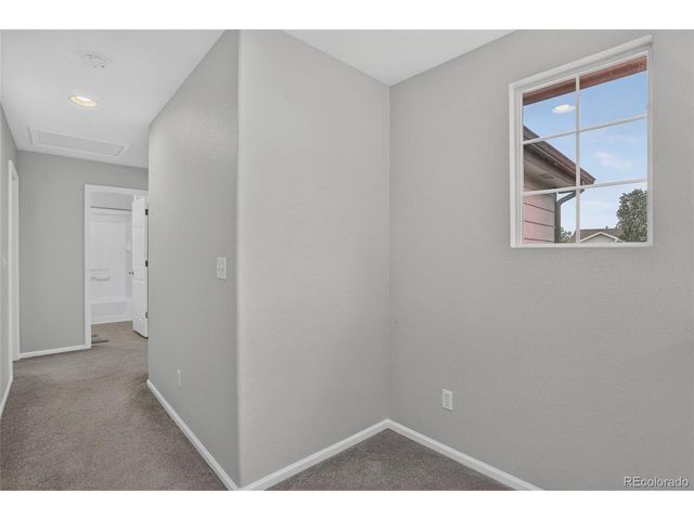 11421 Ebony St, Longmont, CO 80504