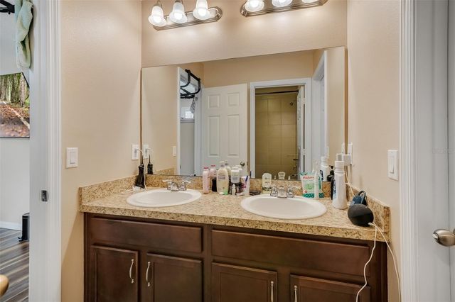 5620 MANGROVE COVE AVENUE, Winter Garden, FL 34787