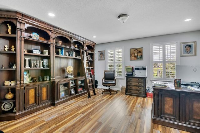 5620 MANGROVE COVE AVENUE, Winter Garden, FL 34787