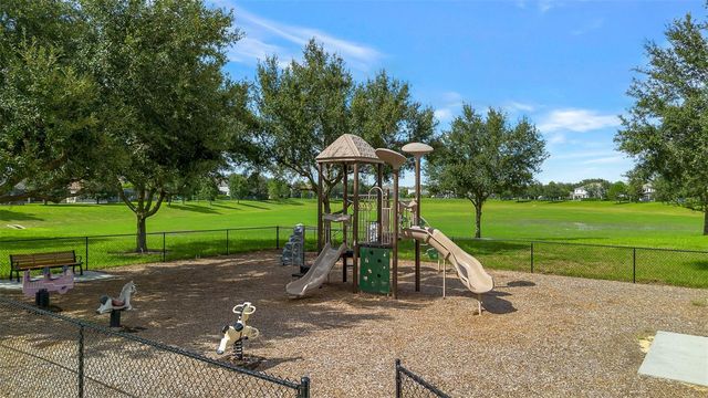 5620 MANGROVE COVE AVENUE, Winter Garden, FL 34787
