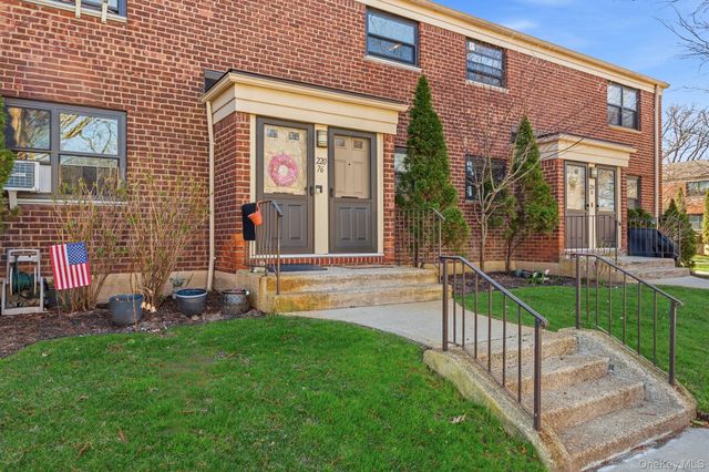 220-76 75th Avenue 180A2, Bayside, NY 11364