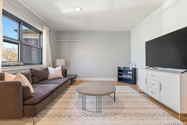 220-76 75th Avenue 180A2, Bayside, NY 11364