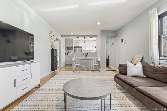 220-76 75th Avenue 180A2, Bayside, NY 11364