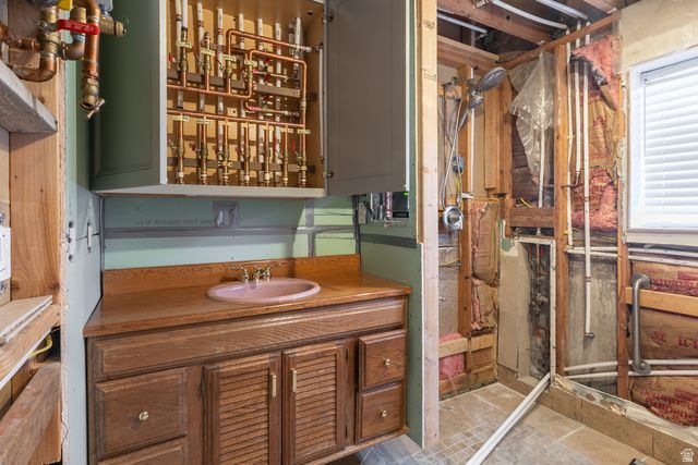 7247 S WOODGREEN RD, West Jordan, UT 84084