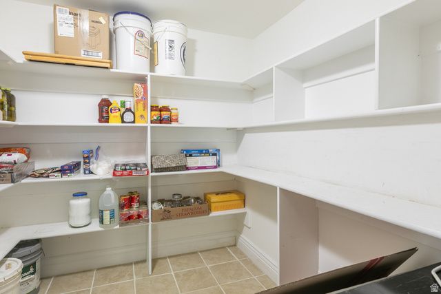 7247 S WOODGREEN RD, West Jordan, UT 84084